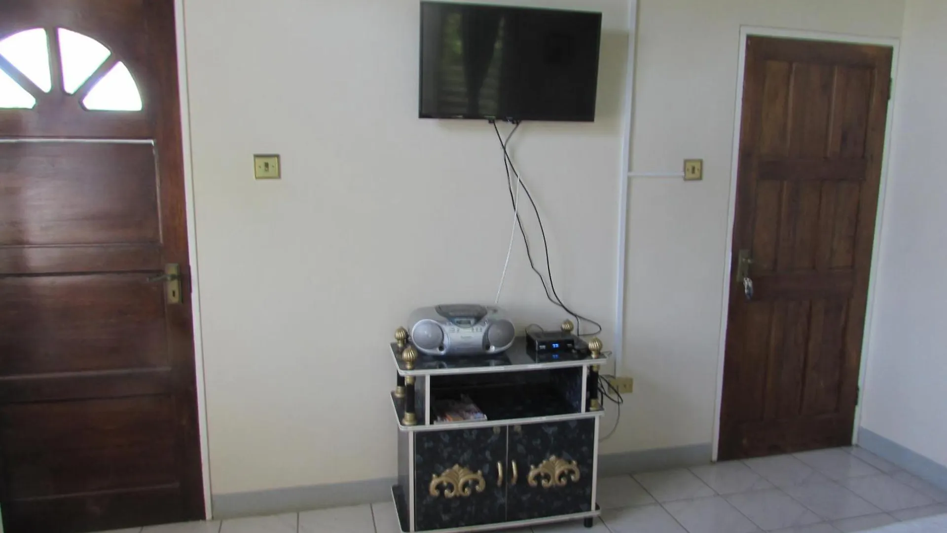 Hotel Nelsons Retreat Negril 0*,  Giamaica